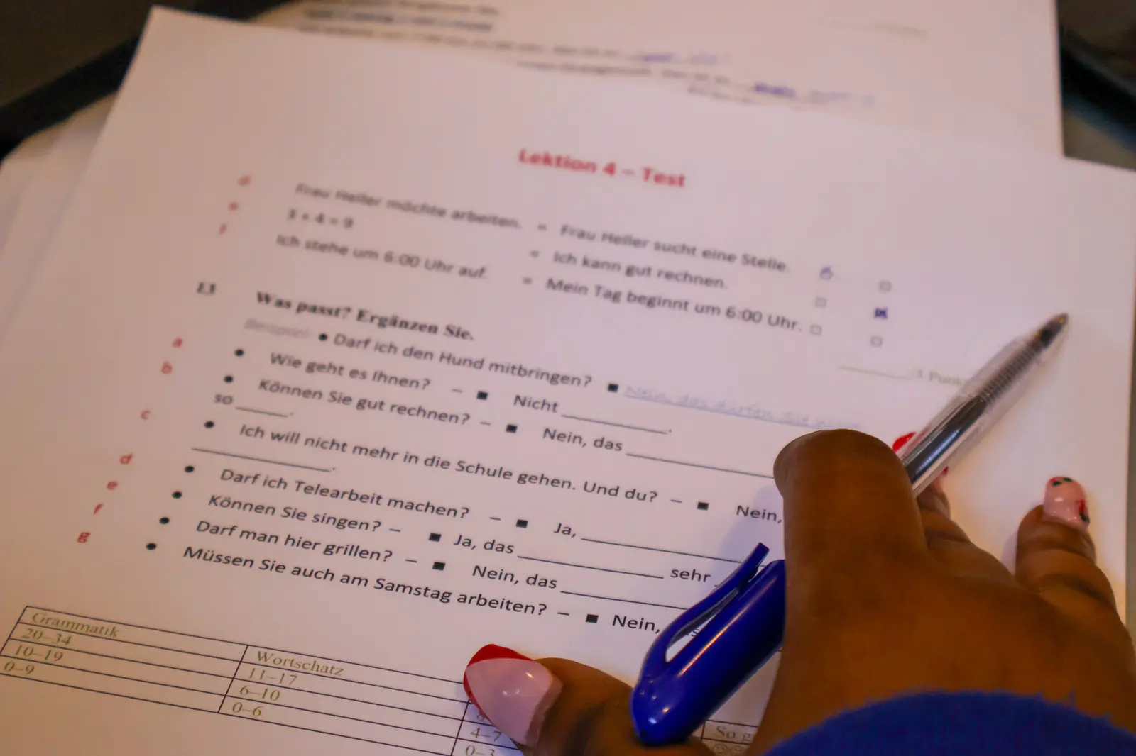 Students taking a German vocabulary quiz